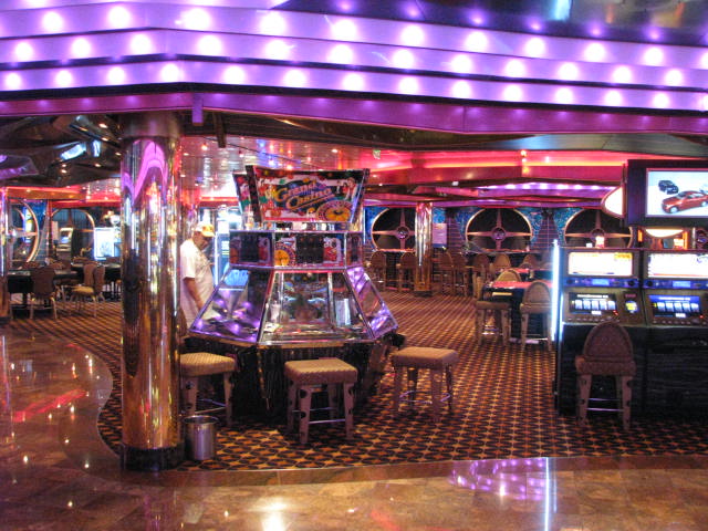 Cruise Casino Dealer